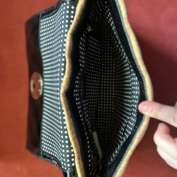 Kate Spade Vintage Black and Tan Cork Quilted Shoulder Bag - Picture 4 of 12